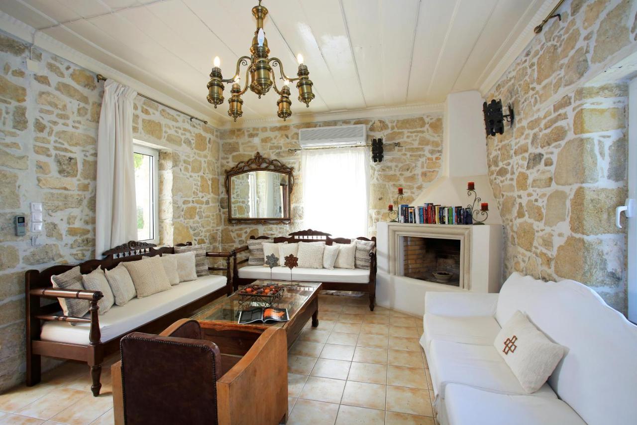 Villa Oasis Камиларион Экстерьер фото