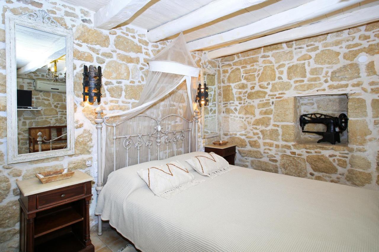 Villa Oasis Камиларион Экстерьер фото